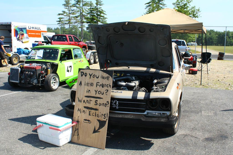 Illustration for article titled The 24 Hours Of LeMons New England 2009 Über Gallery, Part 4